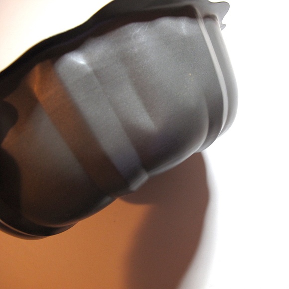 Nonstick steel Round Cake Pan for Baking - Picture 4 of 10